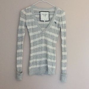 Abercrombie & Fitch Sweater